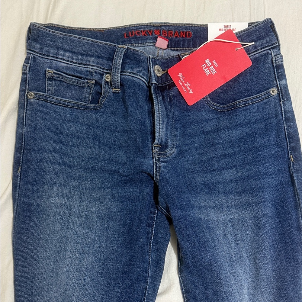 NWT Lucky Brand Sweet Mid Rise Flare Ankle Jeans
